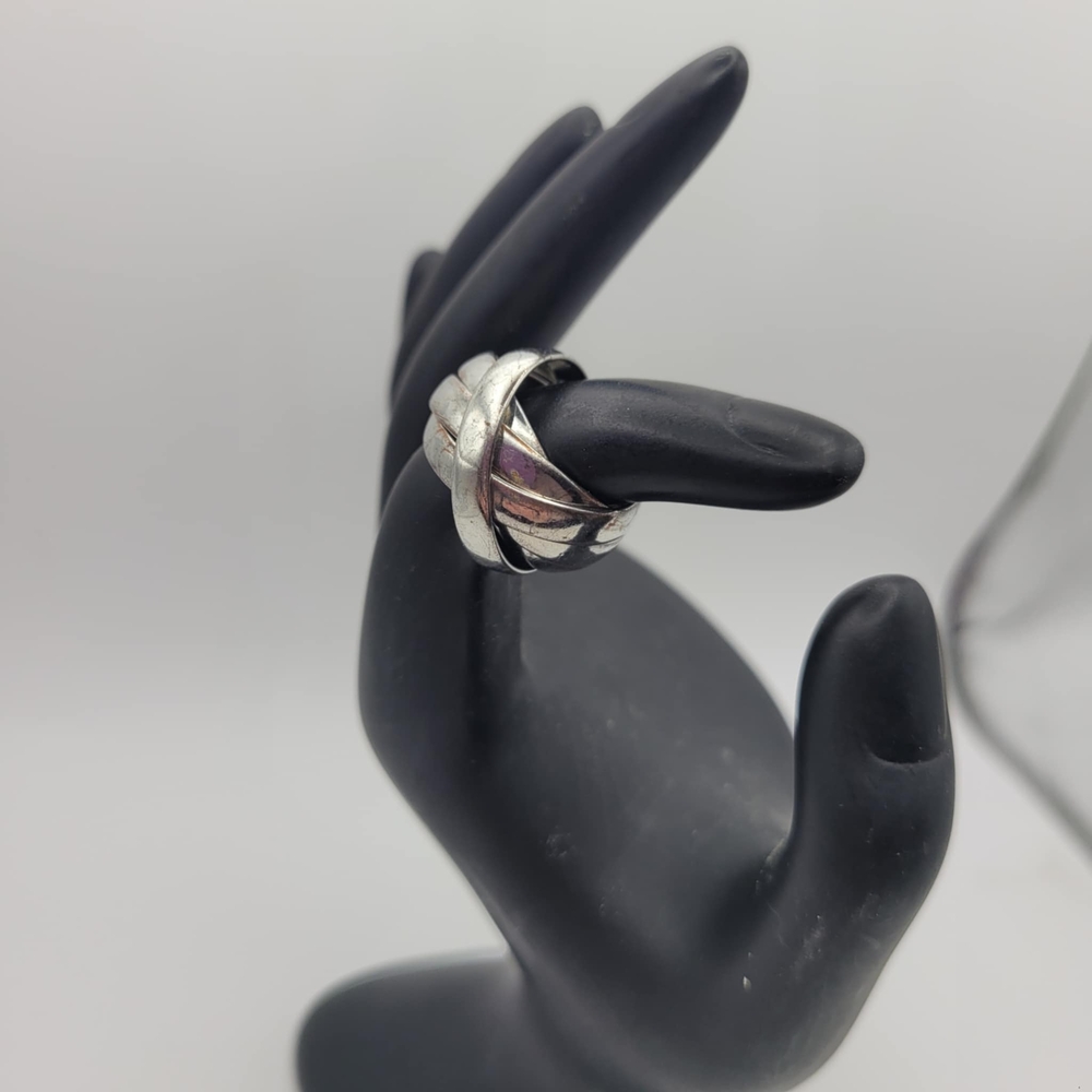 Silver Tone Lovers Knot Ring - Picture 2 of 4